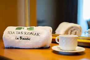 Ida Tas Konak