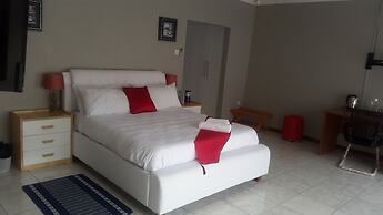 Tintech Bed & Breakfast
