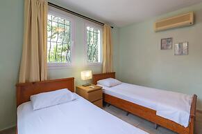 Korsan Apartments