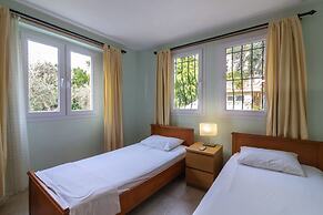 Korsan Apartments