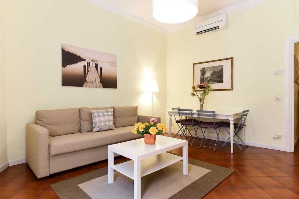 Via Giulia Charming Apartment