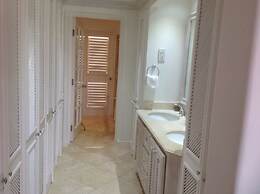 Holiday Home at 163 Port St Charles