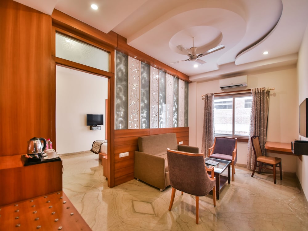 Hotel YOIS