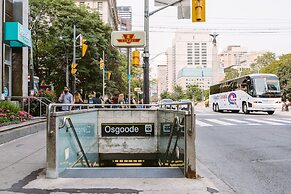 QuickStay Yorkville Condo - Yonge & Bloor