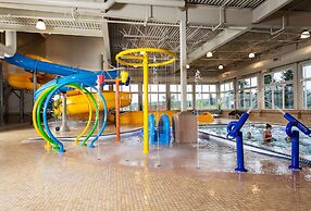 Pomeroy Inn & Suites Prince George