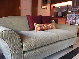 Grand Thara Hotel