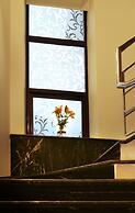 Perch Arbor Suites