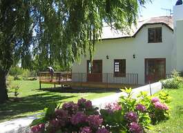 Acara Guest Cottages