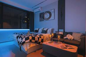 The Bund River Prologue Residence
