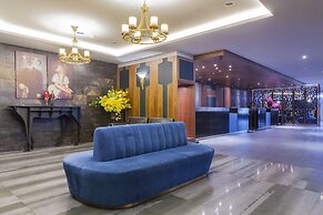 Saint Hostel