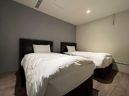 Saint Hostel