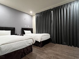 Saint Hostel