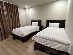 Saint Hostel