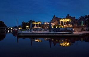 Hotel Marenland