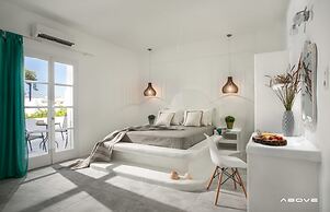 Manios Suites