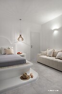 Manios Suites