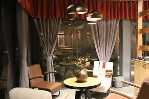 The Twelve Manor•Terraces Lodge