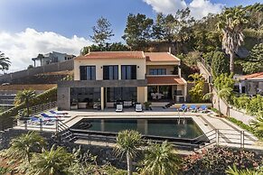 Villa Luz by Our Madeira