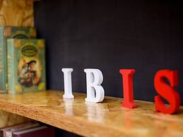 ibis Yichang Bayi Rd