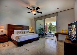 Elements 122 by Tripintravel