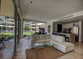 Elements GH16 by Tripintravel