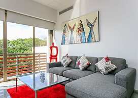 Infinito 21 PH & Jacuzzi by Tripintravel