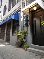 OYAJI Guesthouse