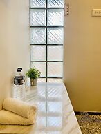 OYAJI Guesthouse