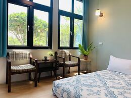 OYAJI Guesthouse