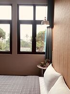 OYAJI Guesthouse