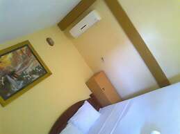 Pondok Sunrise 2