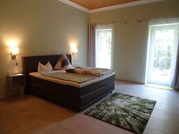 Apartment Garten near Airport
