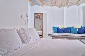 Bluewave Villa