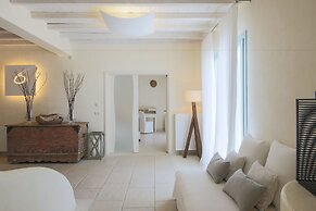 Bluewave Villa