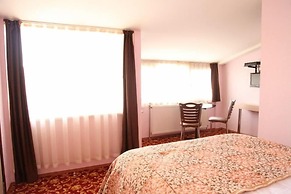 Hattusirin Otel