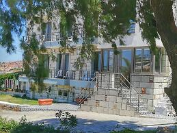 Ege Otel