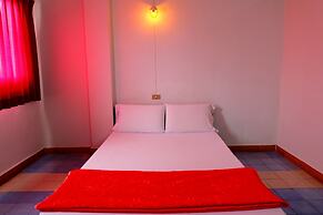 Thairungruang Backpackers Suratthani