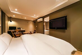 Cherish Hotel