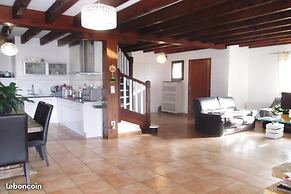 Maison Ascain