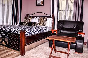 Savannah House - Hostel