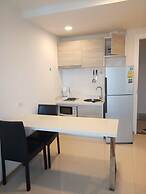 Acqua Condominium