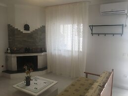 Calista Luxury Appt