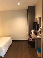 Victory Hotel