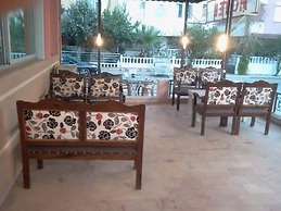 Grand Calypso Hotel