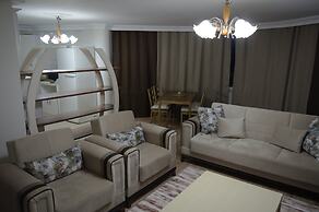 Bursa Larimar Apartments