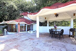 Caracol Estates