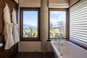 Cabot Lodge