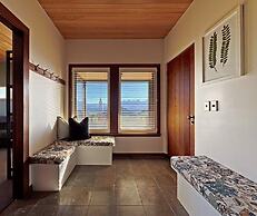 Cabot Lodge