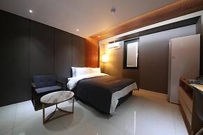 Hotel K