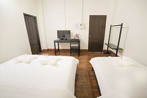 Maylay Guesthouse